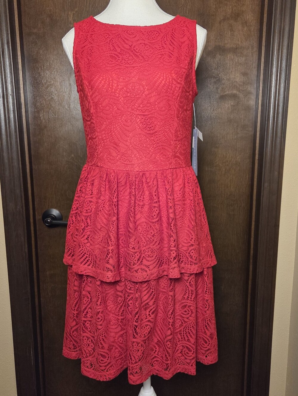 London Times Red Lace Tiered Midi Dress NWT